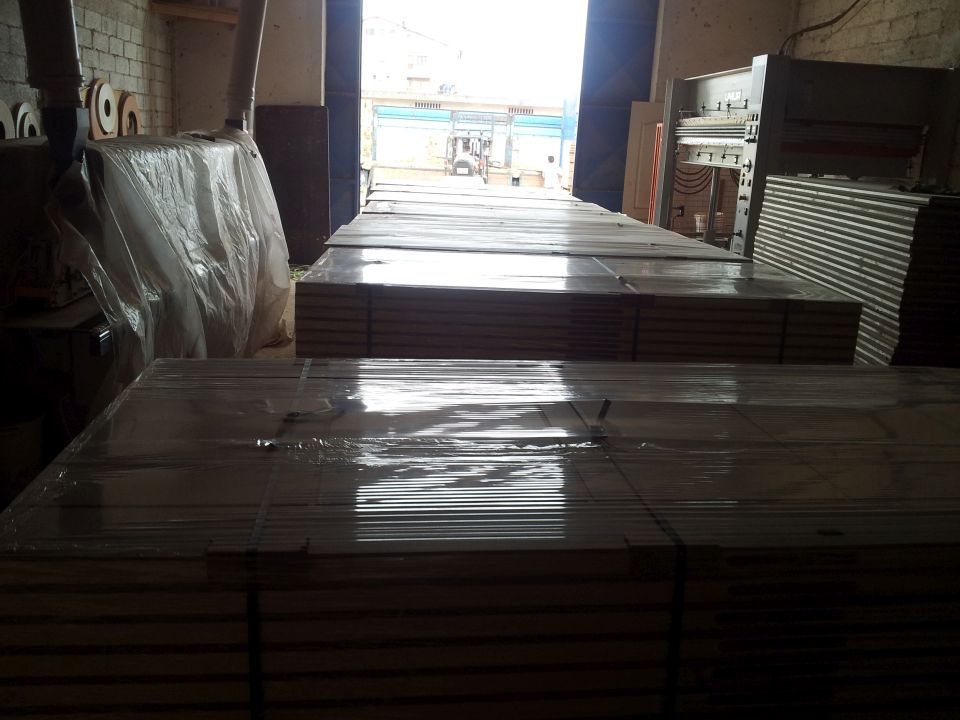 cnc lake laminat kaplamalı kaliteli kapı